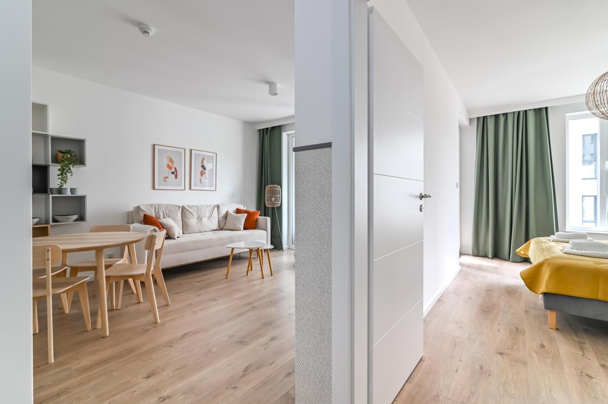 Ltc - Modern Tower Apartment